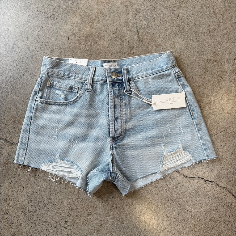 Z Supply classic high rise Denim Shorts - light indigo NWT